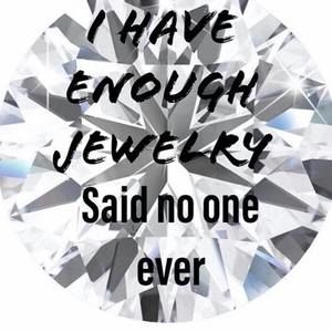 Meet your Posher, Ash-leigh